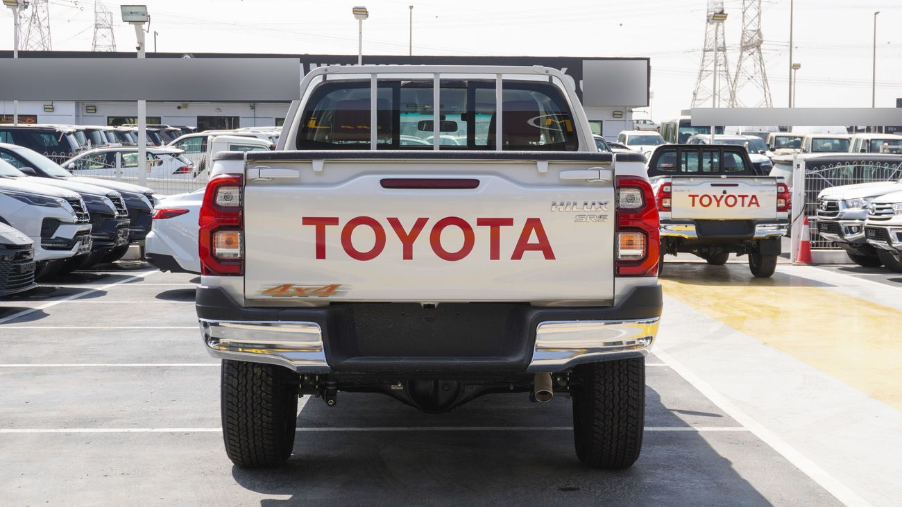 Toyota Hilux SR5 2.7 L