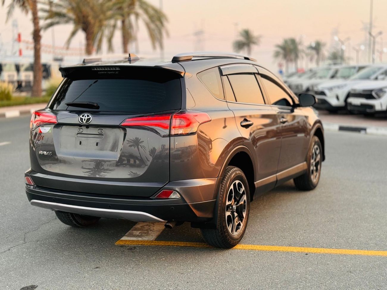 Toyota RAV4 PREMIUM CONDITION | REAR VIEW CAMERA | RHD | 2.0L PETROL | SUNROOF | PARKING SENSOR