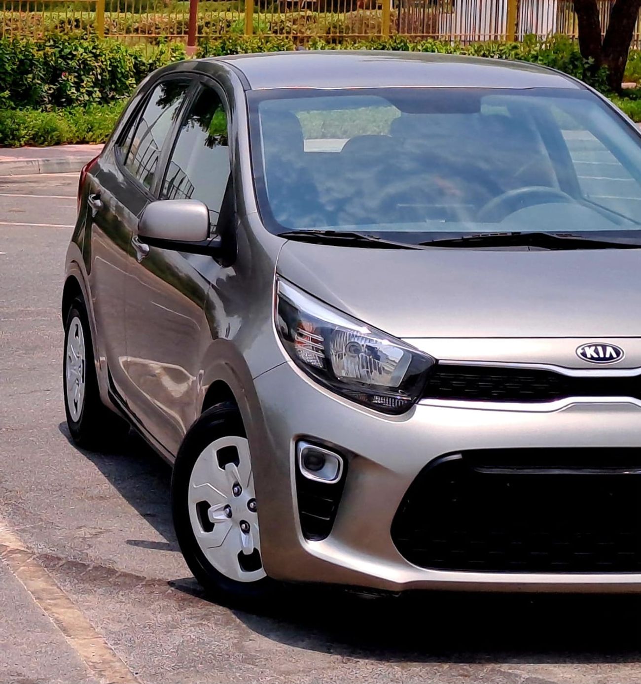 Kia Picanto EX 1.2L KIA PICANTO 2020 1.2L GCC (360/-MONTHLY)
