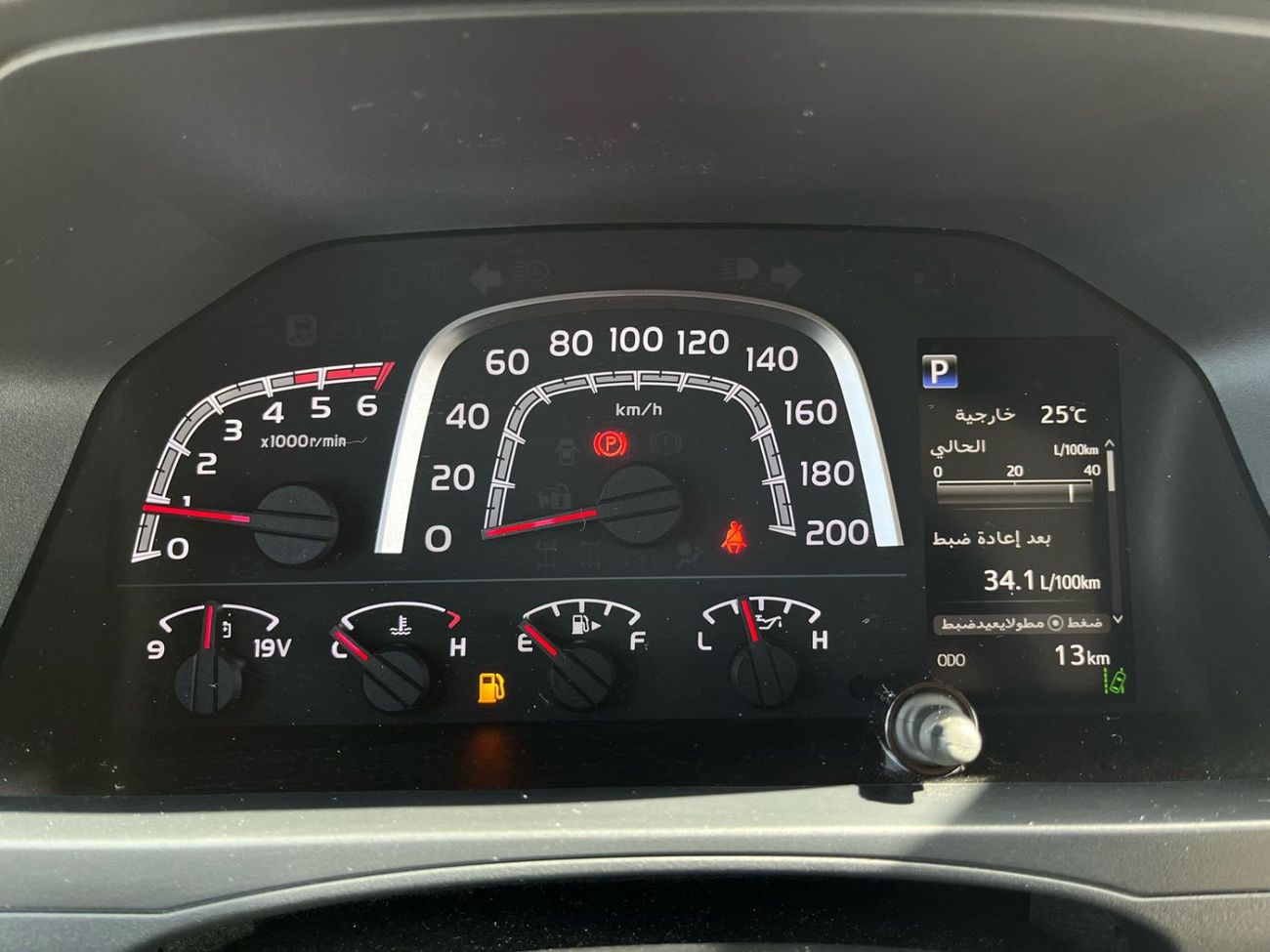 Toyota Land Cruiser 70 2025 Toyota Land Cruiser LC71 2.8L AT Diesel (White)