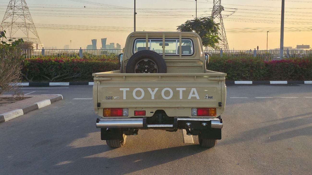 Toyota Land Cruiser Pick Up Toyota LC79 LX - 4.0L - V6 - 4WD - 40th Anniversary Edition - 2025 - GCC (Export)