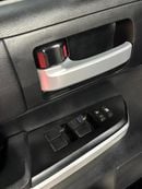 Toyota Tundra Std 5.7L