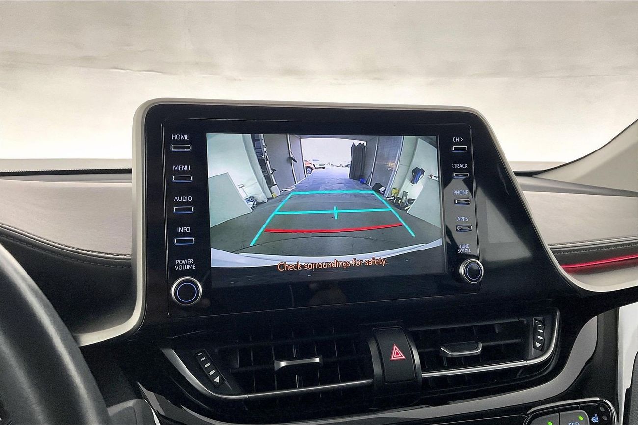 تويوتا CHR GX | National Day Celebration | شامل الضمان | 0 ﺪﻔﻋﺓ ﺃﻮﻟﻯ