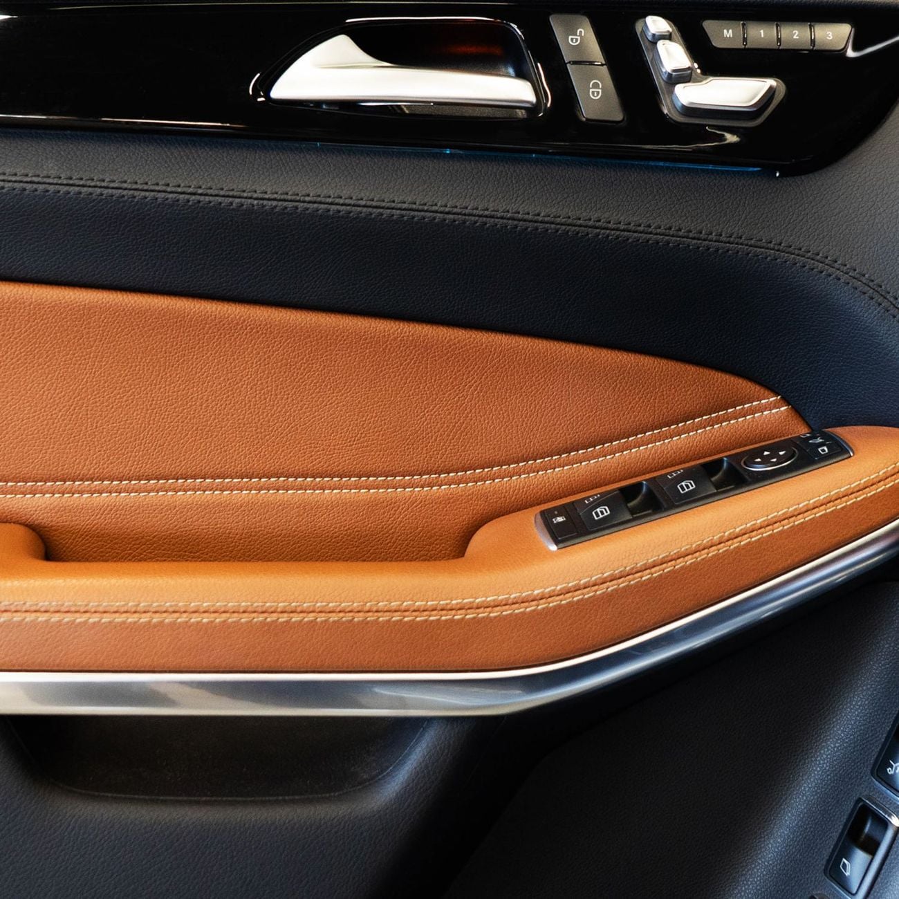 مرسيدس بنز GLS 500 Std 4.7L AED 2,682 P.M • 0% Downpayment • Mercedes GLS500 • 1 Year Warranty