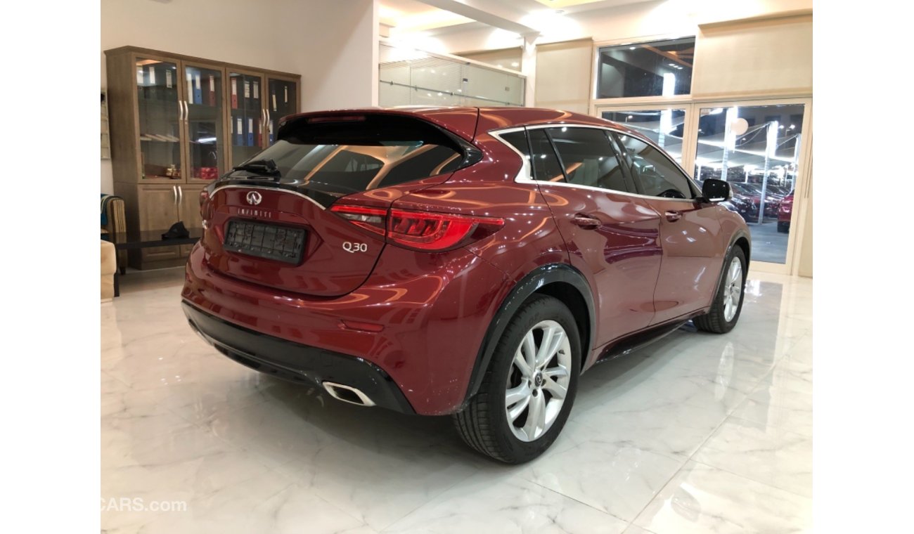 Infiniti Q30 Infiniti O30