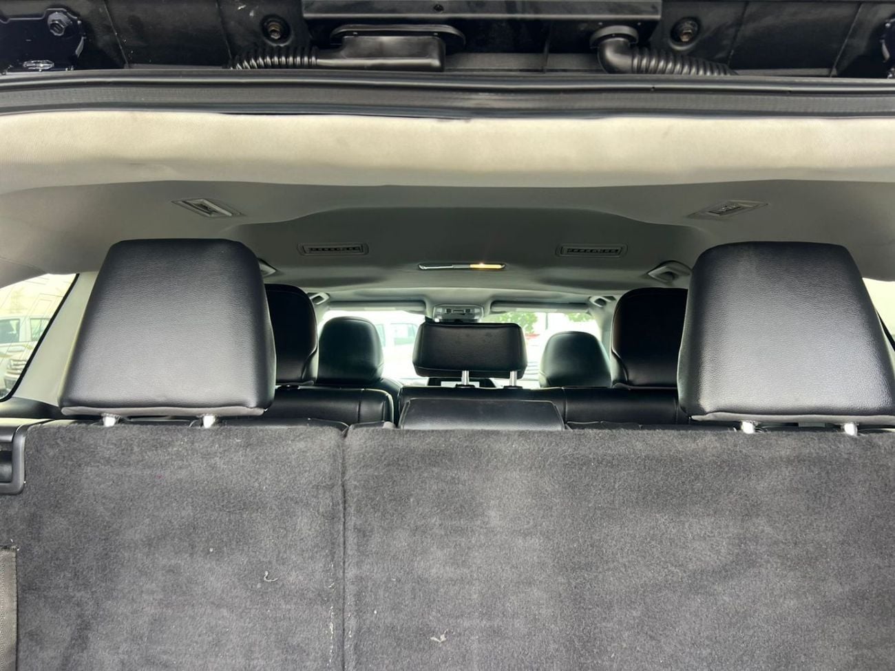 Toyota Highlander LTD HEV 2023 Toyota Highlander Hybrid Full Option - 2.5L V4 - Sunroof - Rear Camera & Radar Leather Sea
