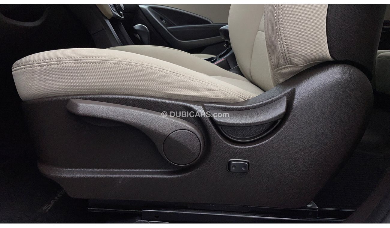 Hyundai Santa Fe GL 2.4 | Zero Down Payment | Free Home Test Drive