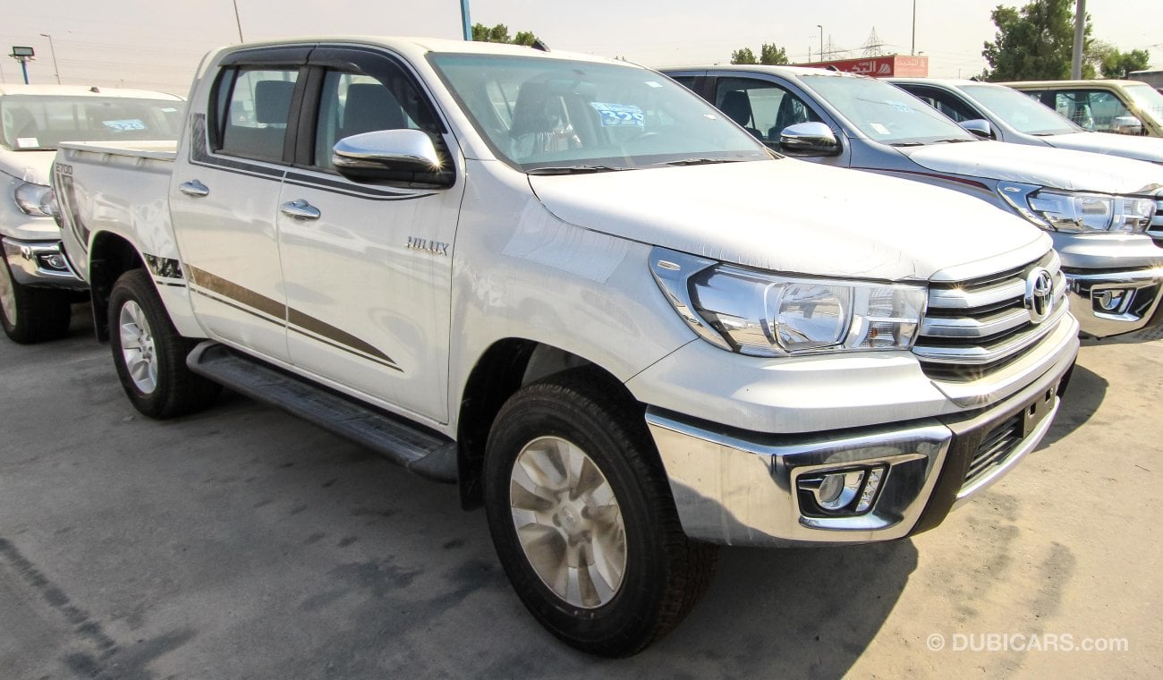 Toyota Hilux SR5 Double Cab