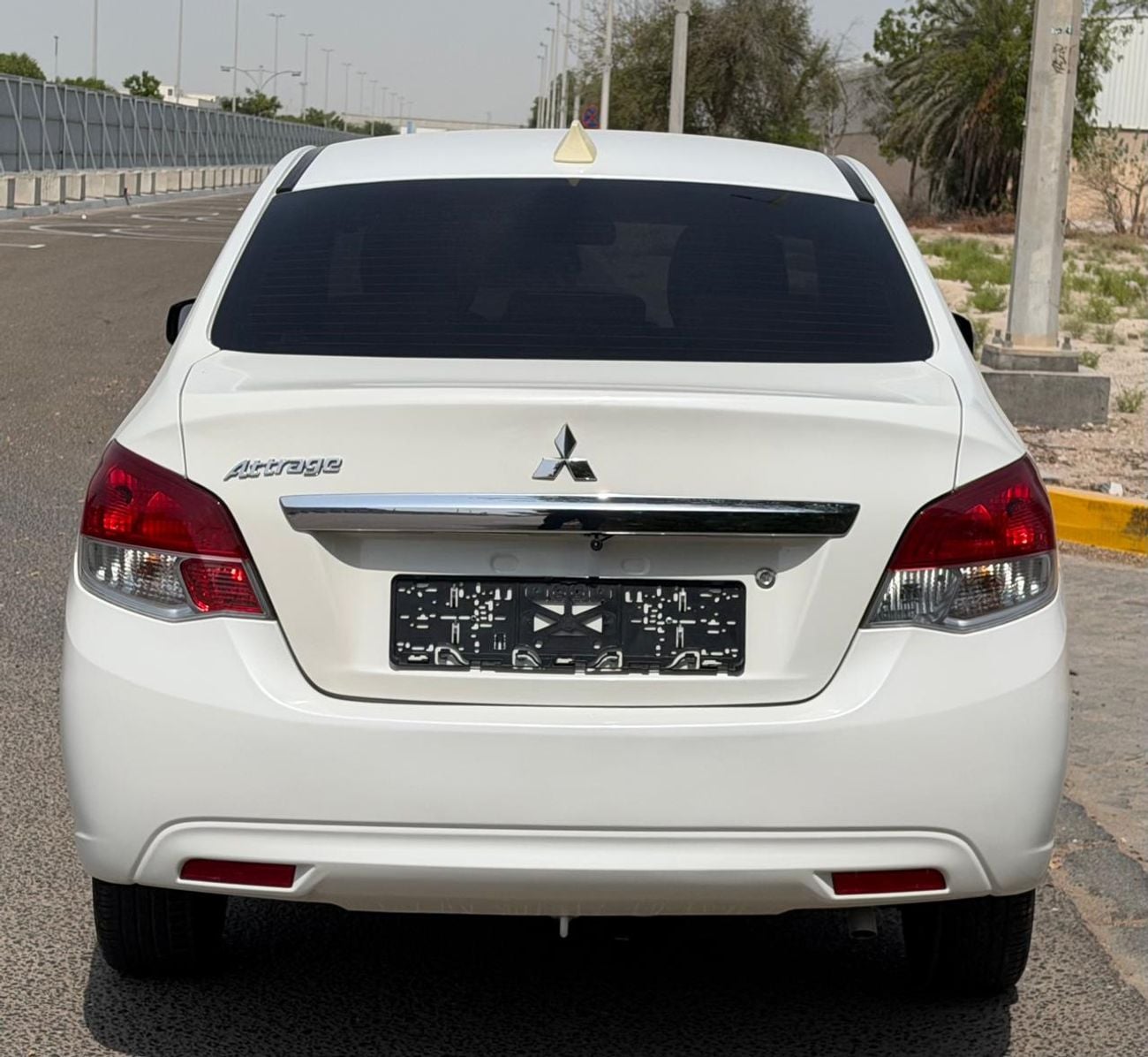 Mitsubishi Attrage GLX MID GLX MEDIUM LINE TRIM, 1.2L, GCC, ACCIDENT FREE, (280/-MONTHLY)