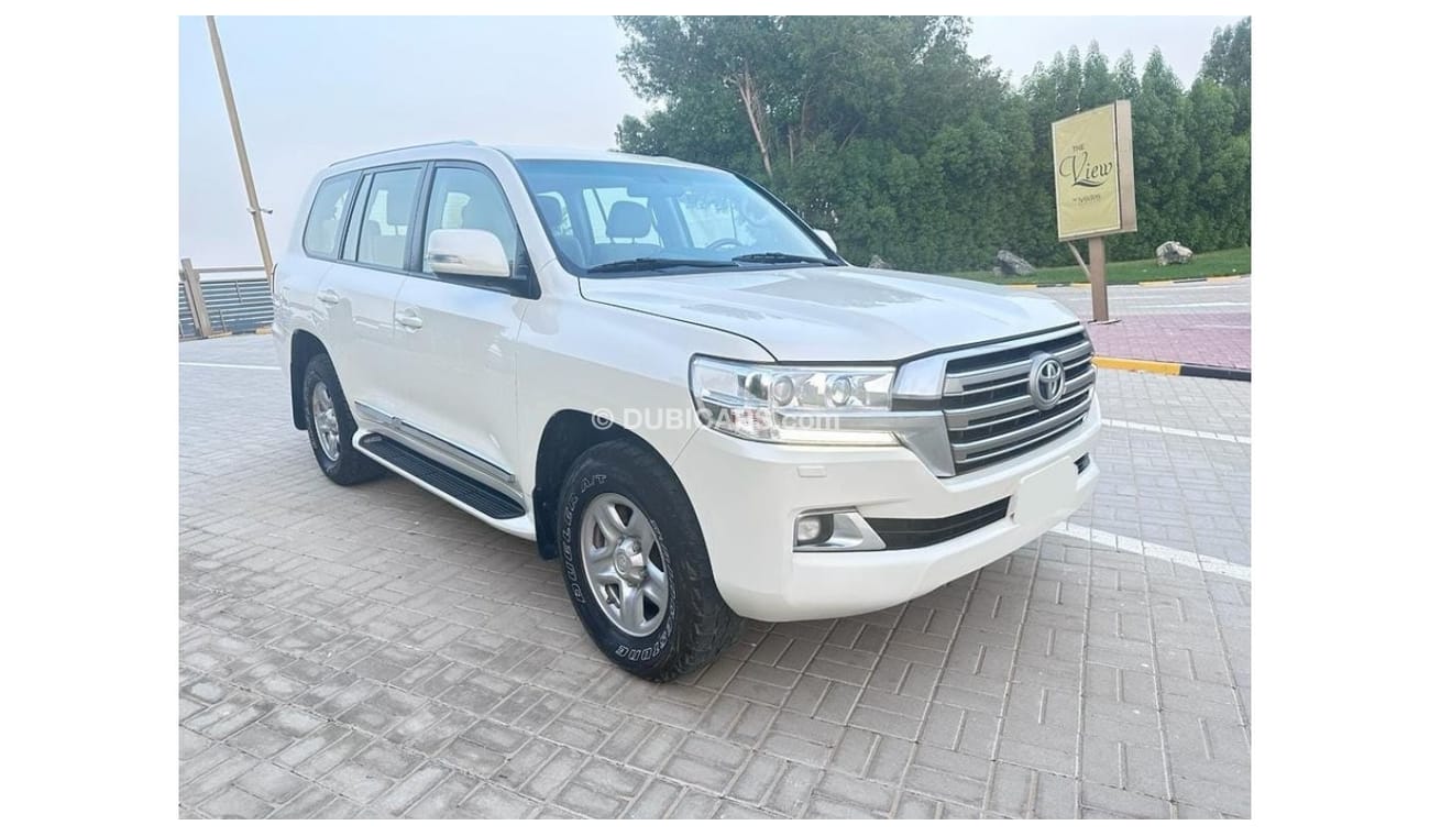 Toyota Land Cruiser 4.5L GXR TURBODIESEL V8 AUTOMATIC TRANSMISSION