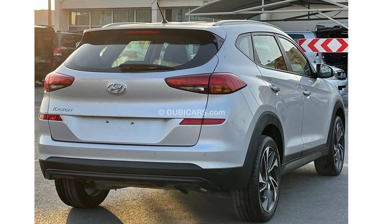 هيونداي توسون 2.0L هيونداي توسان 2019 خليجي بحالة ممتازة بدون حوادث