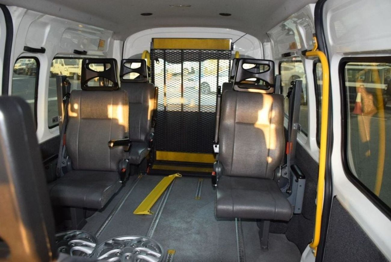 Toyota Hiace Van High Roof