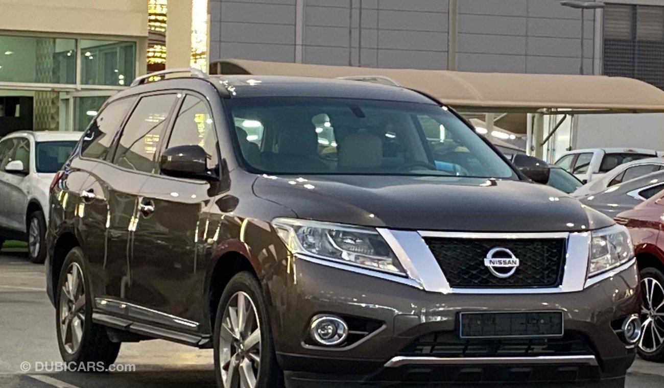 Nissan Pathfinder ‏خليجي Full option