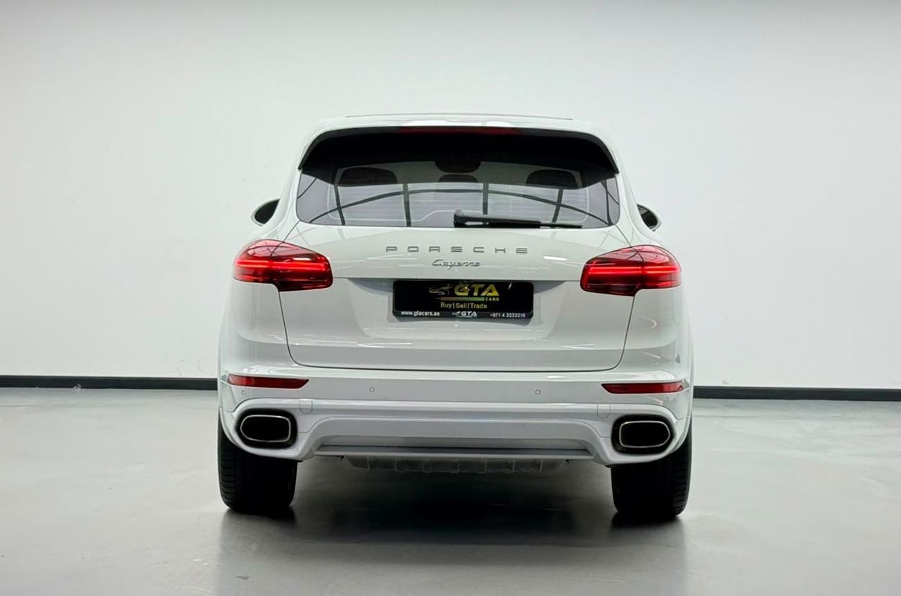 Porsche Cayenne PLATINUM EDITION 2018 Porsche Cayenne Platinum, Service History, Fully, Loaded, Excellent Condition, GCC