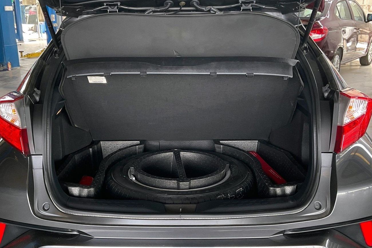 Toyota CHR GX | Guaranteed Warranty | 0 Down Payment