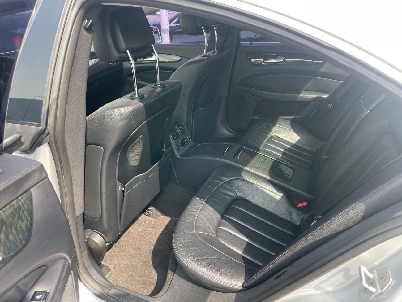 مرسيدس بنز CLS 350 مرسيدس CLS350 وارد كوريا اوراق جمارك فل اوبشن