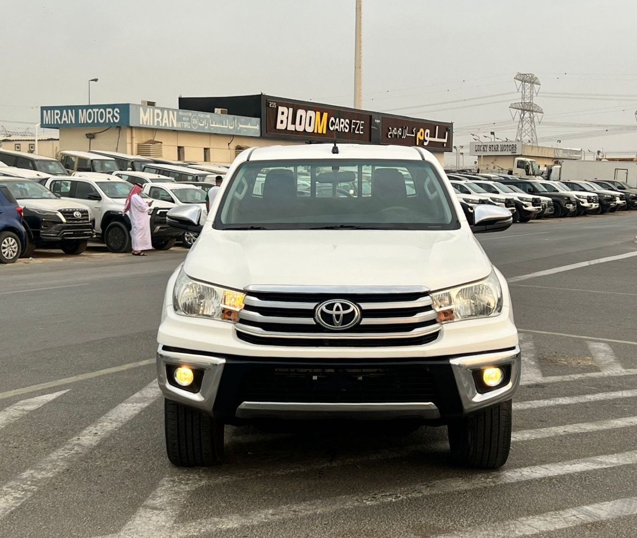 تويوتا هيلوكس 2019 Toyota Hilux 2.4L V4 Deisel - Full Automatic 4x4 AWD - Rear CAM - Bumper Crom Big Body