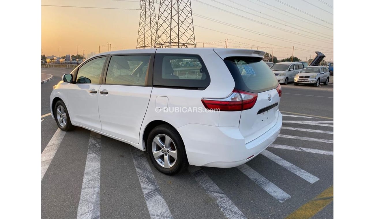 Toyota Sienna 2016 TOYOTA SIENNA