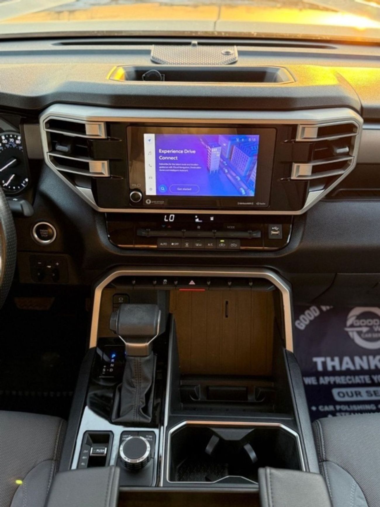 Toyota Tundra CREWMAX SR