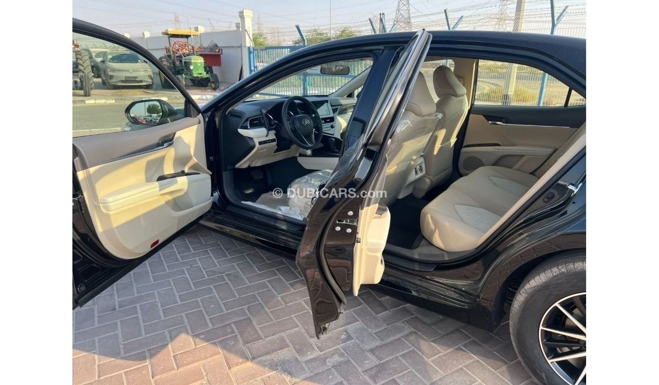 Toyota Camry LE (Without Sunroof) 2.5L Petrol A/T FWD