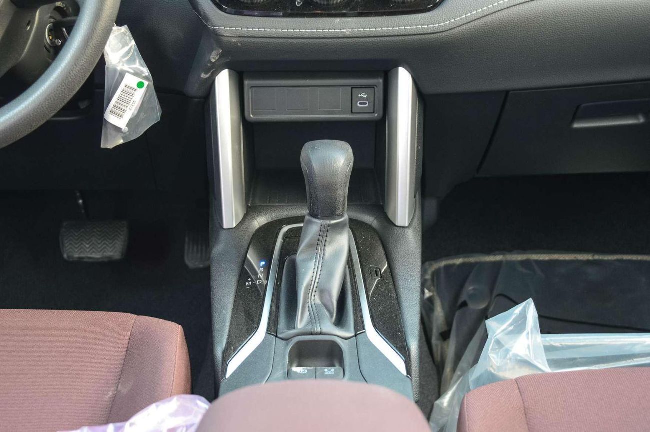 تويوتا كورولا كروس TOYOTA COROLLA CROSS 1.8L G SUV 2025