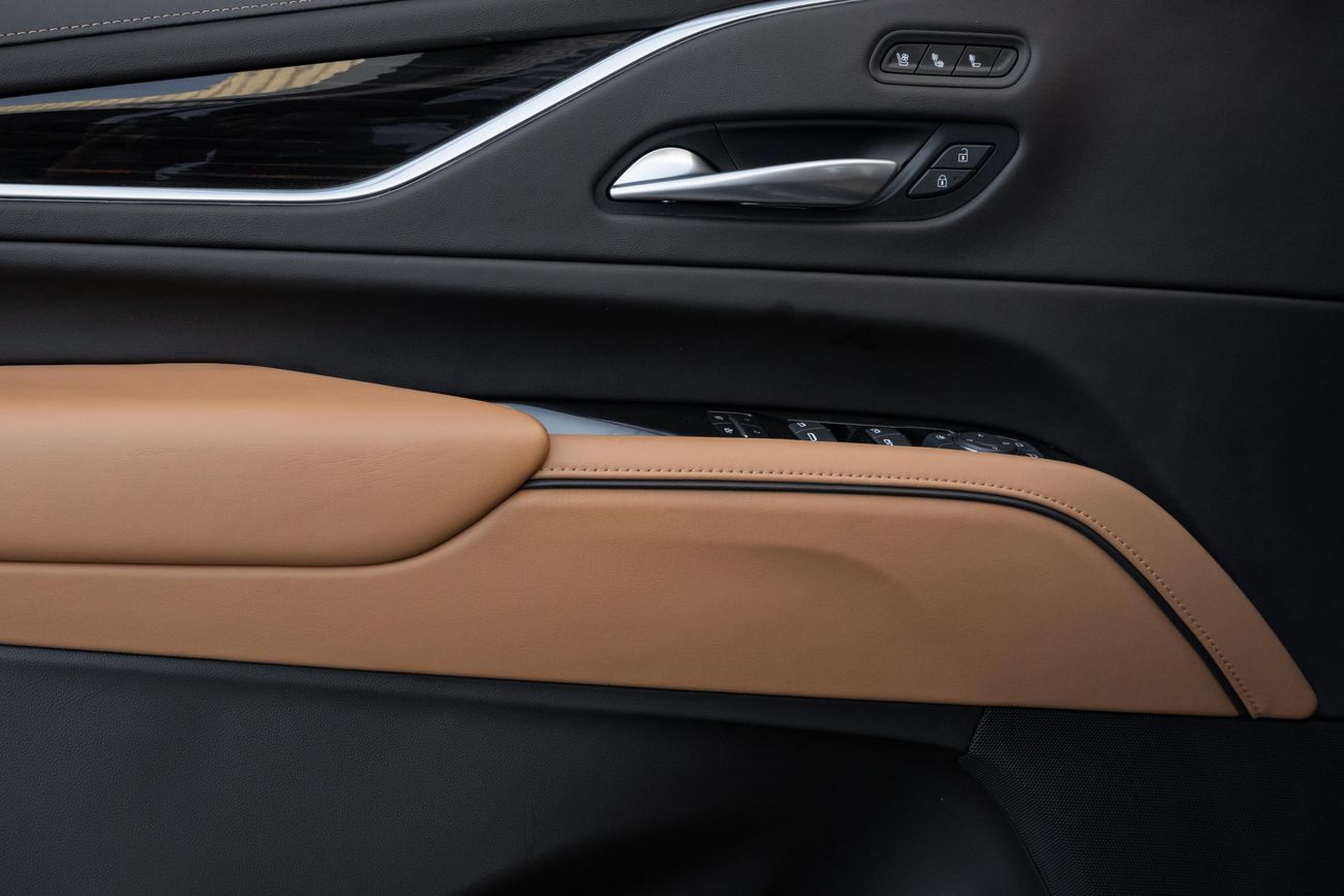 Cadillac Escalade Escalade Sport | 5,875 P.M | 0% Downpayment | Sport | Cadillac Warranty + Service!