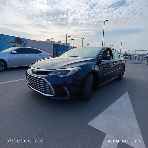 تويوتا افالون XLE