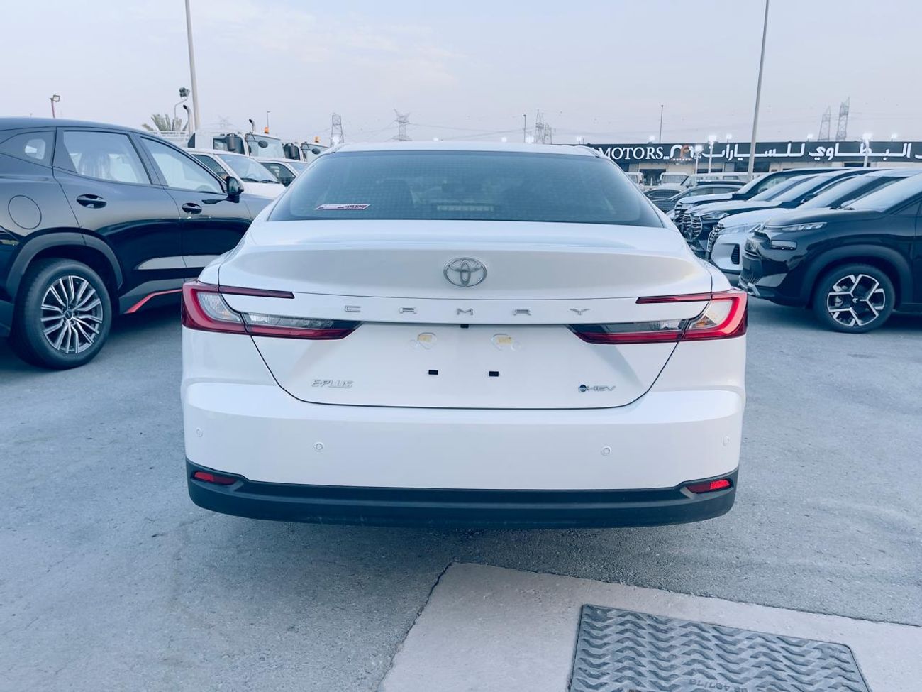 Toyota Camry GLE 2.5L Hybrid