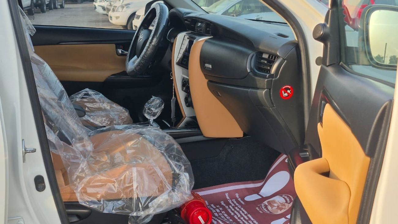 تويوتا فورتونر EXR 2.7L (160 HP)