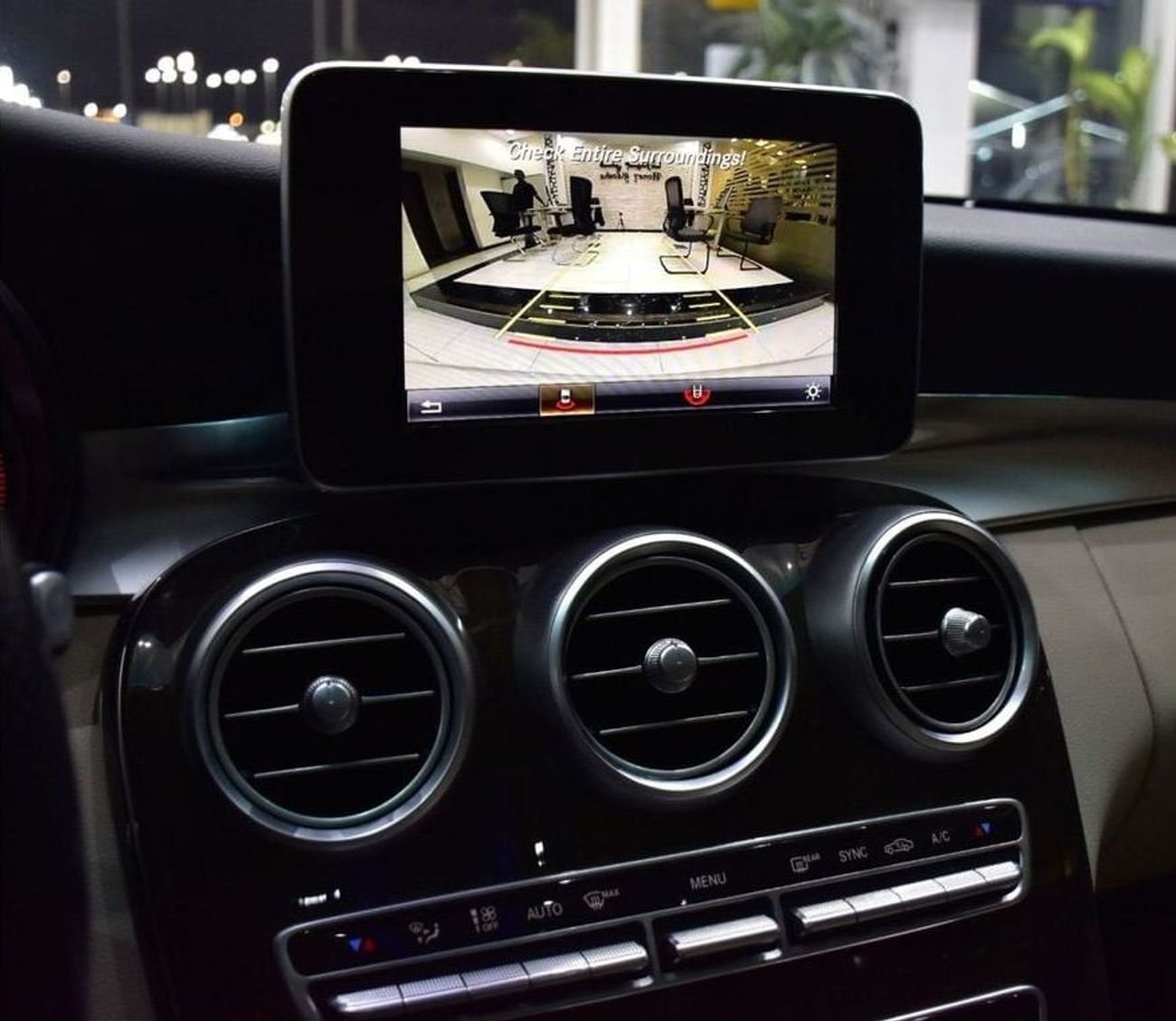 مرسيدس بنز C 300 كوبيه EXCELLENT DEAL for our Mercedes Benz C300 4Matic ( 2017 Model ) in White Color American Specs