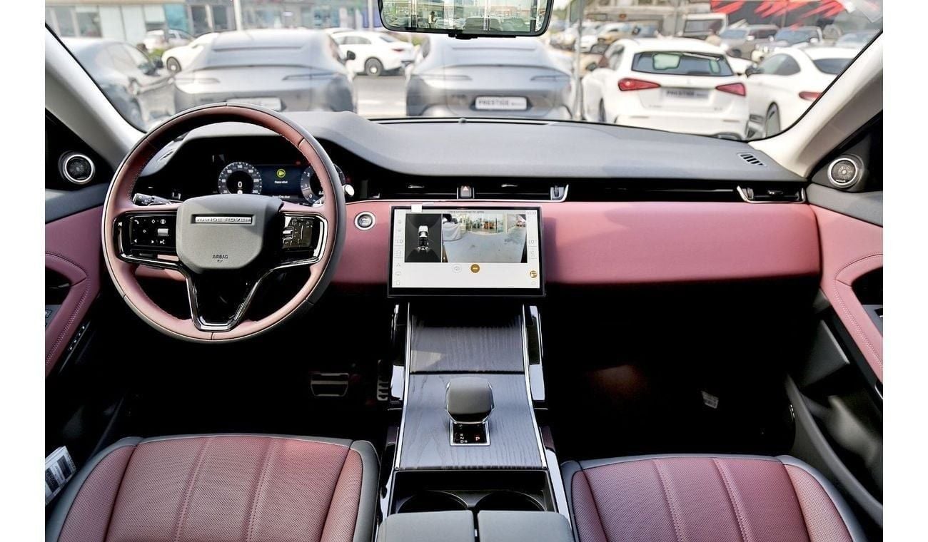 لاند روفر رانج روفر إيفوك P250 SE Dynamic 2025 EXPORT ONLY