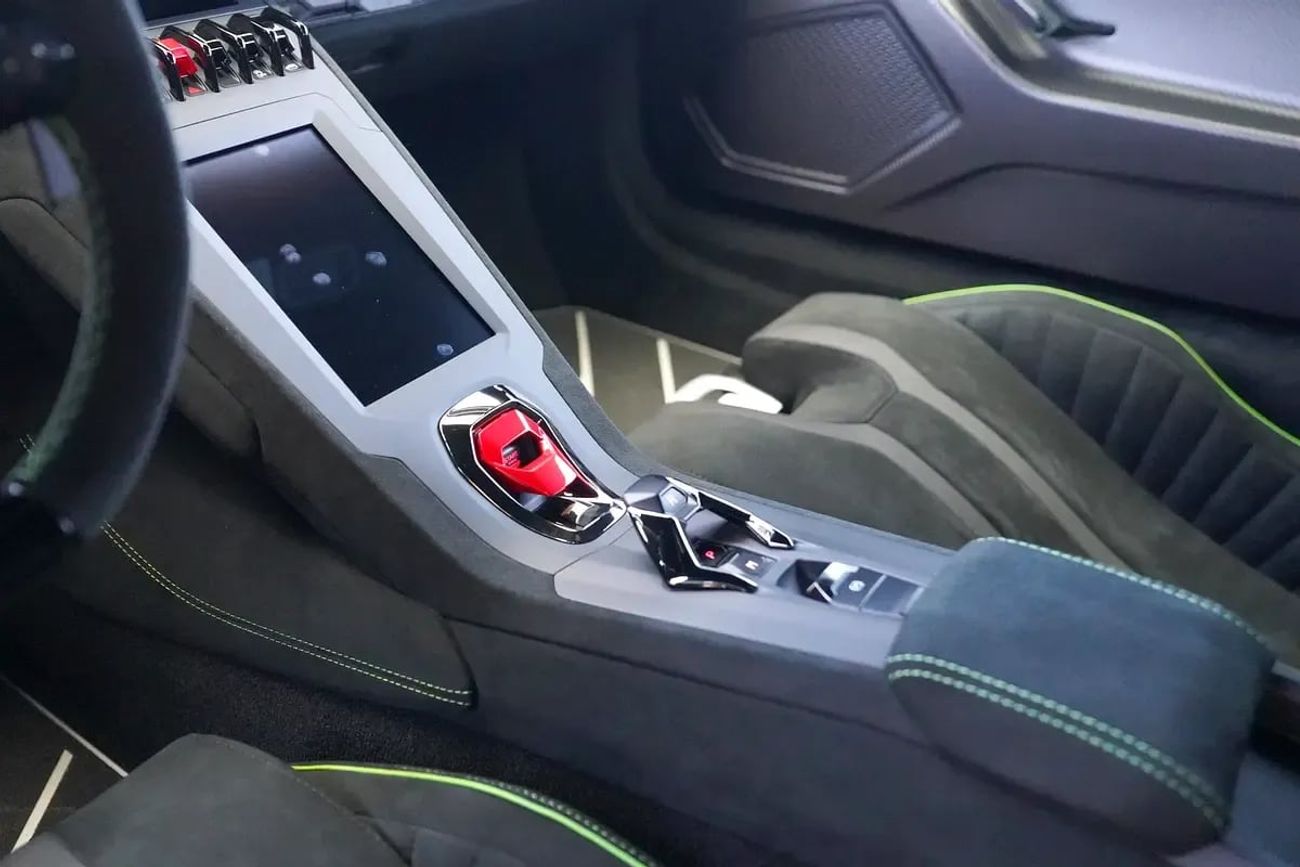 Lamborghini Huracan STO