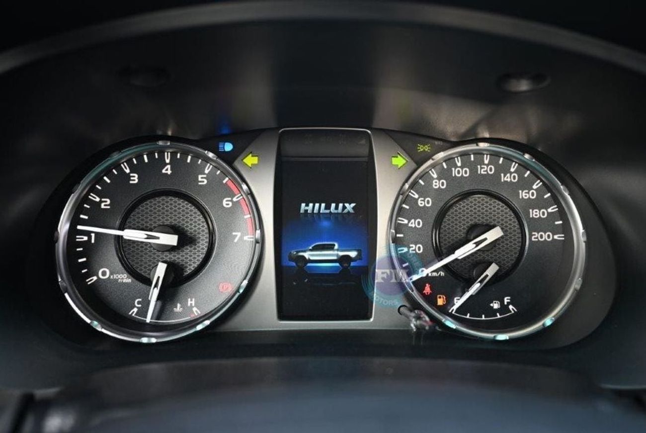 Toyota Hilux Double Cab Pickup VX 4.0L Petrol 4X4 Automatic