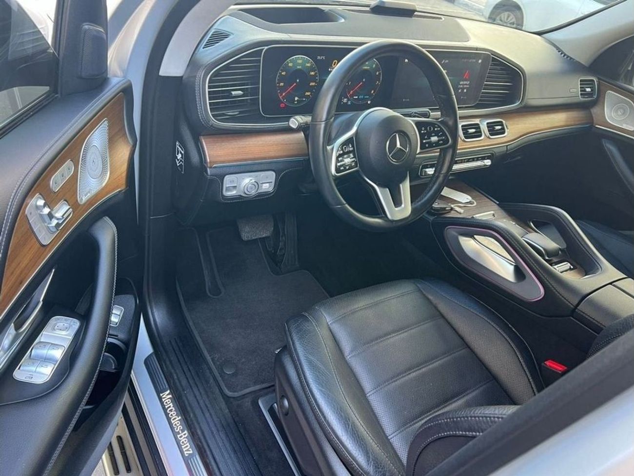 Mercedes-Benz GLE 450 2019 Mercedes Benz GLE450 4Matic - 3.0L V6 - Intercooled Turbo - 360* CAM - HUD - Japanese Spec