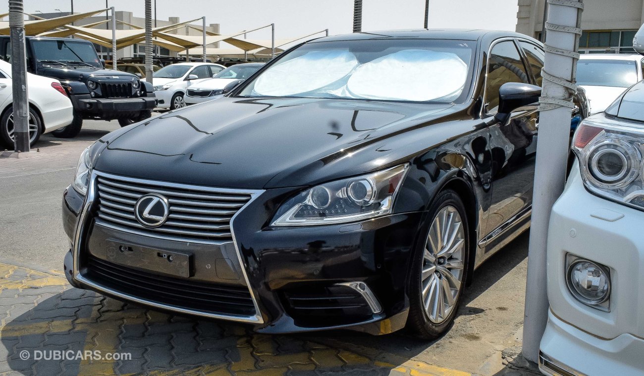 Lexus LS460