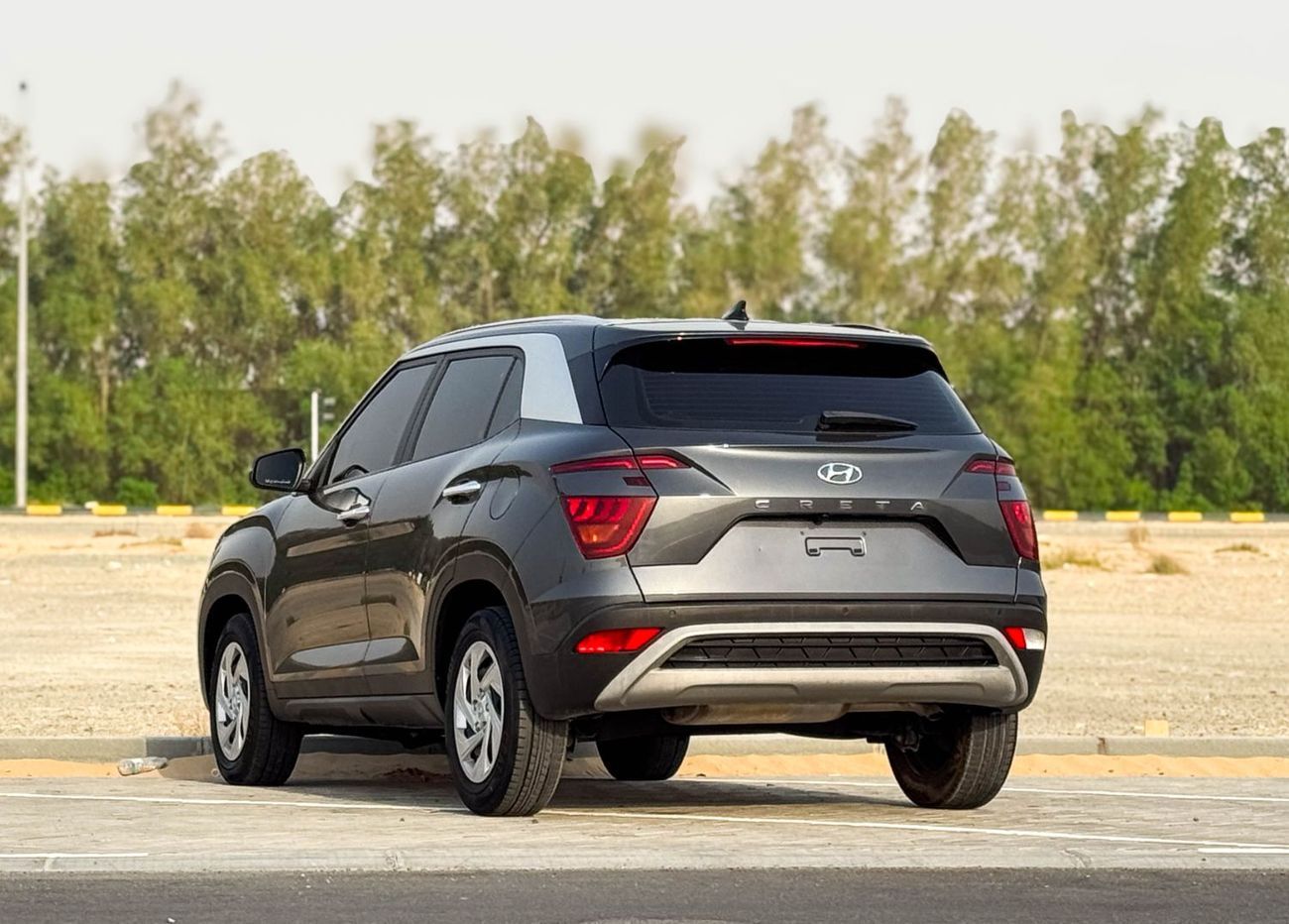 Hyundai Creta Base 1.6L Hyundai Creta 2023  GCC 1.6L , accident-free, in excellent condition 940 P.M