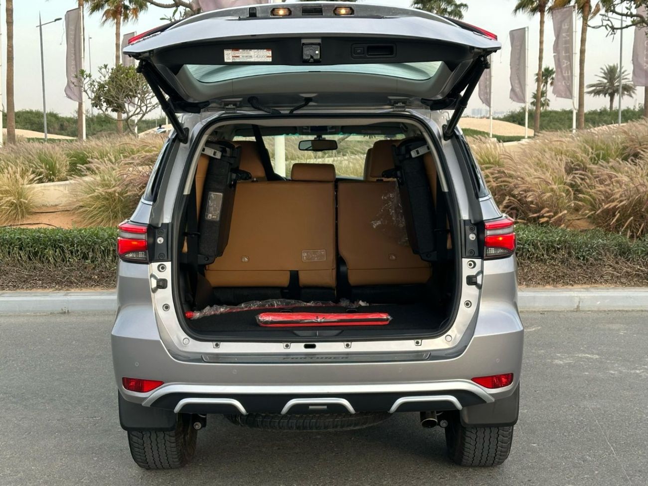 تويوتا فورتونر VXR 4.0L (278 HP)