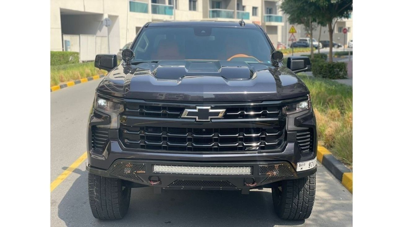 Chevrolet Silverado 2022 Chevrolet Silverado 5.3L V8 - Orignal Z71 - Enhance suspension MBS Leather - 360* CAM -