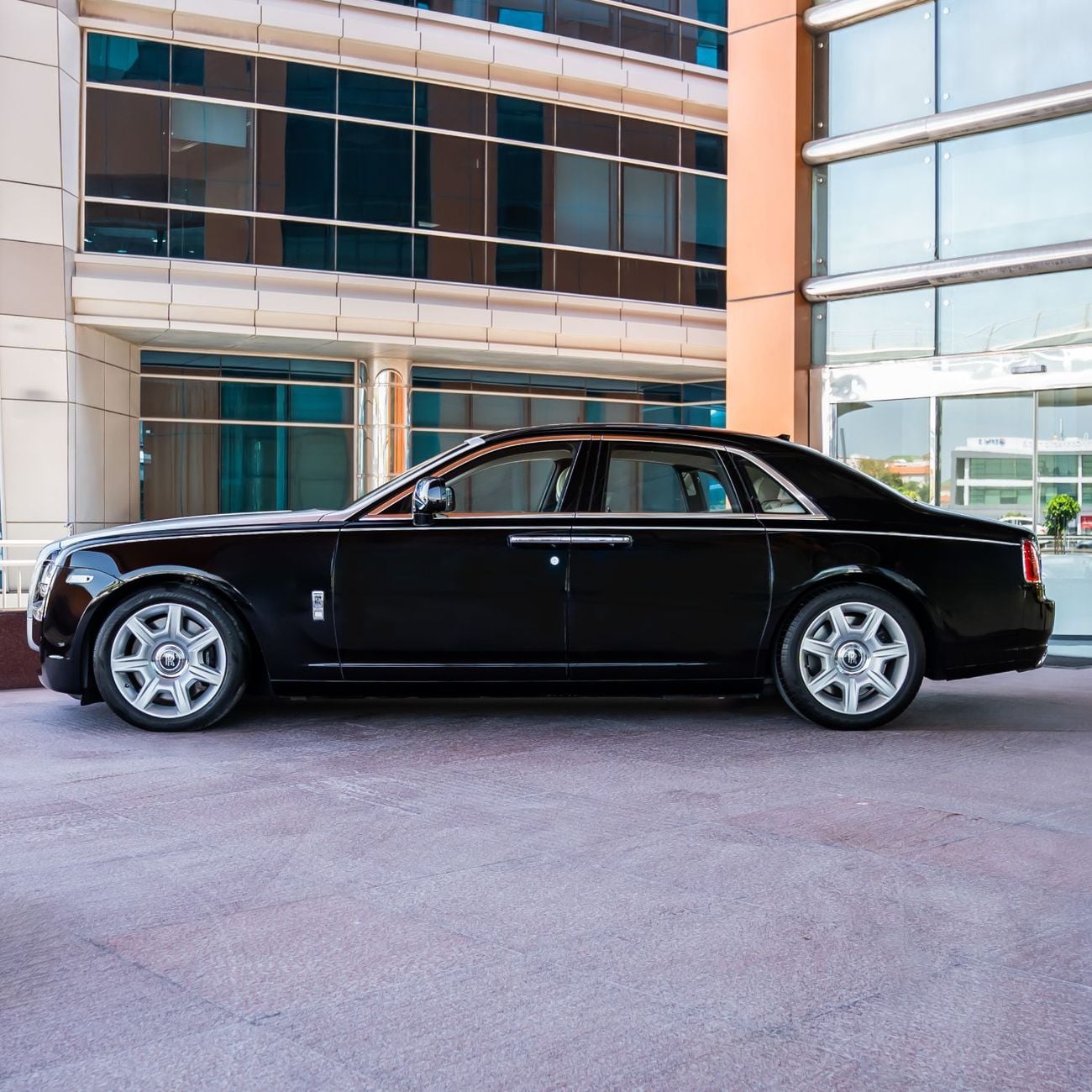 Rolls-Royce Ghost 2010 ROLLS ROYCE GHOST  DONE ONLY 10,000KM