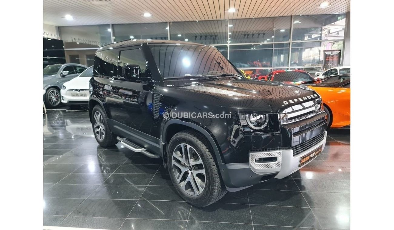 Land Rover Defender LAND ROVER DEFENDER P400 / 90 , GCC ,GOOD IN CONDITION