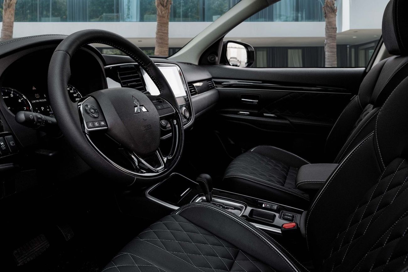 Mitsubishi Outlander | 1,371 P.M  | 0% Downpayment | ENJOY 5S!