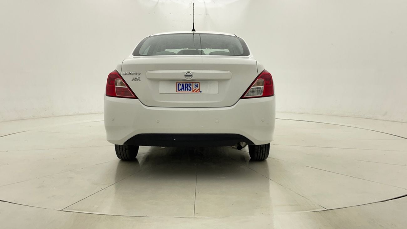 نيسان صني SV 1.5 | بدون دفعة مقدمة | اختبار القيادة في المنزل