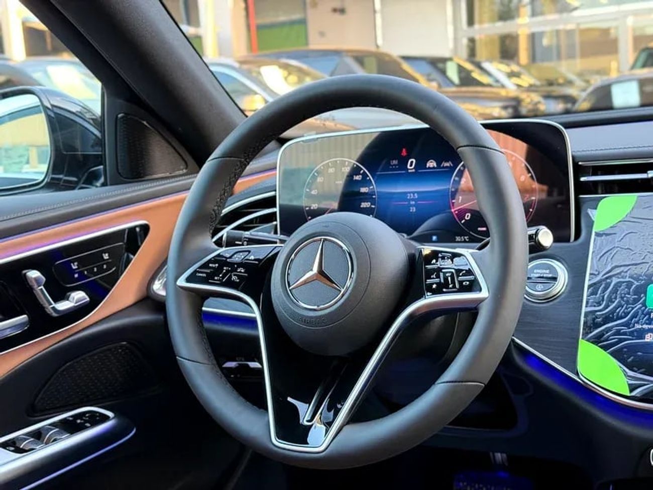 مرسيدس بنز E200 2.0L