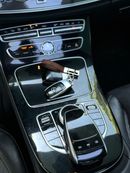 مرسيدس بنز E200