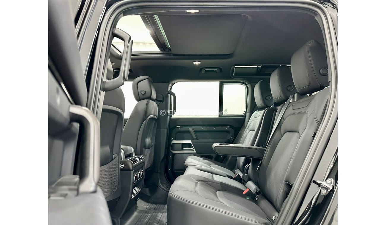 Land Rover Defender 2023 Land Rover Defender P400 110 HSE, V6, Big Screen, Digital gauge, 7seats (Fully Loaded)