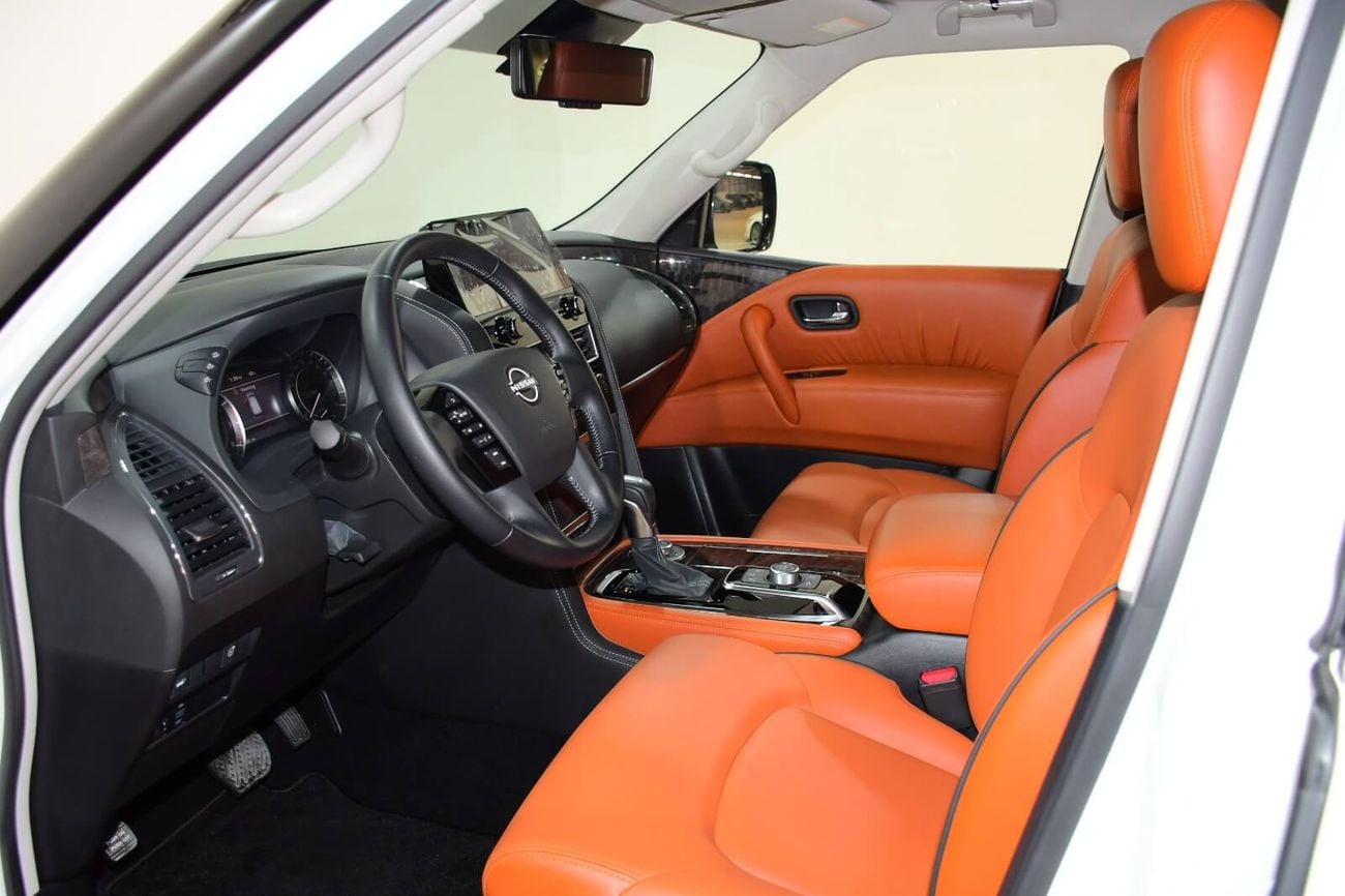 Nissan Patrol SE TITANIUM 2.0