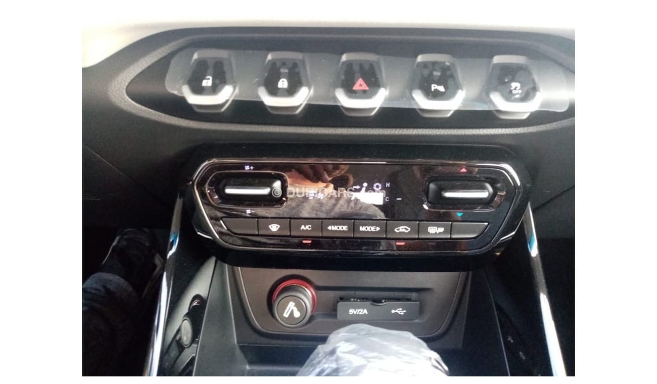 Chevrolet Captiva 2023 Silver/gray 1.5L ⛽ petrol SUV