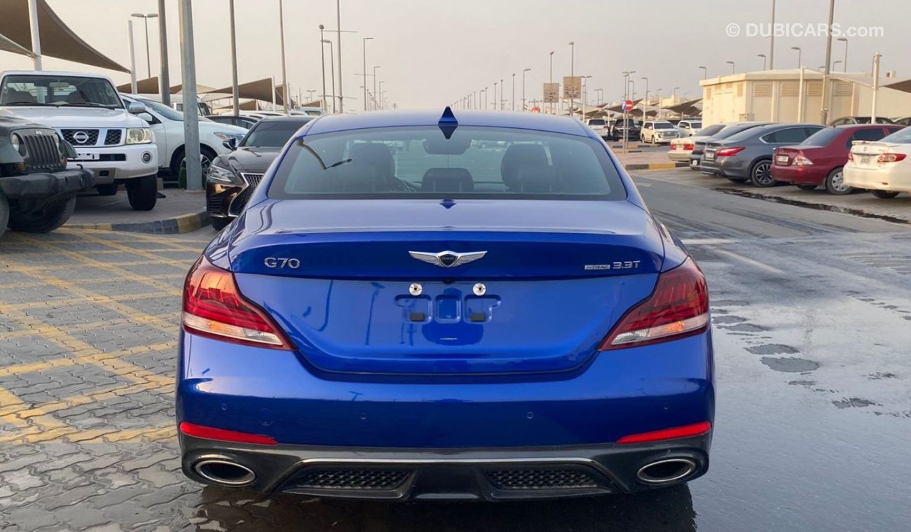 Hyundai Genesis بريميوم