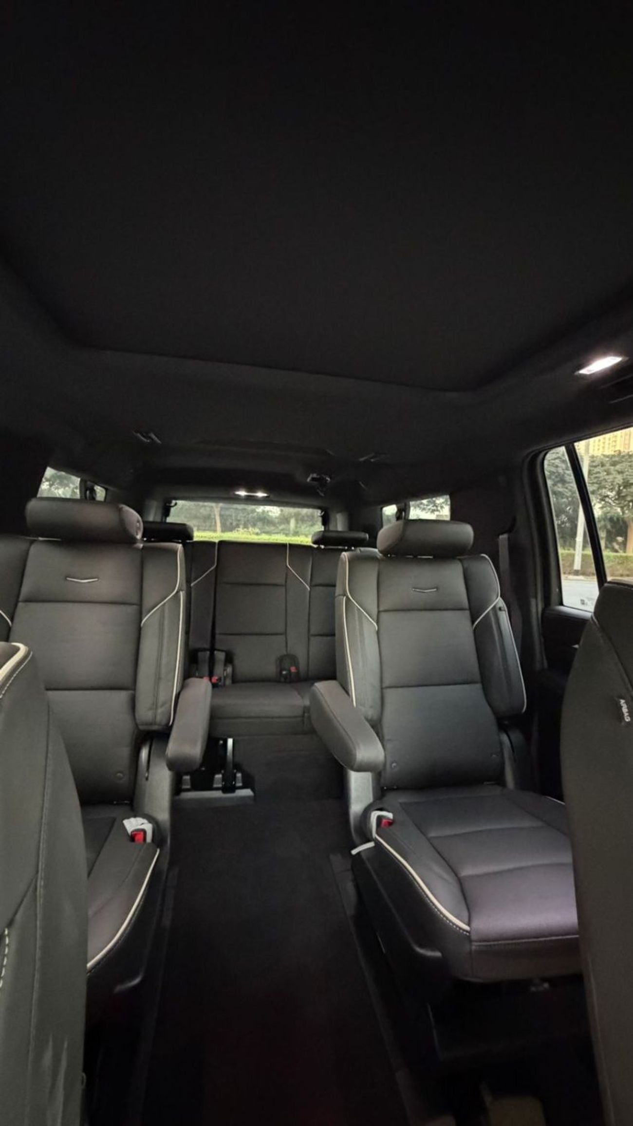 كاديلاك إسكالاد Premium Luxury Platinum 6.2L 4WD