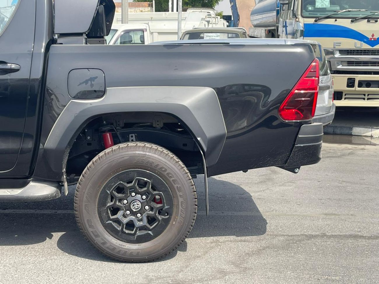 تويوتا هيلوكس GR Sport 2.8L